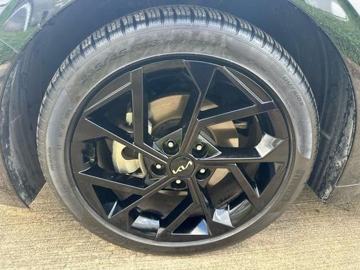 Aurora Black Pearl 2026 Kia K5 GT-Line FWD