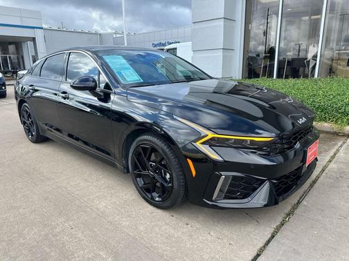 Aurora Black Pearl 2026 Kia K5 GT-Line FWD