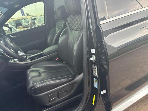 Becketts Black 2021 Hyundai PALISADE Calligraphy