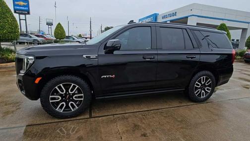 2024 GMC Yukon 4WD AT4