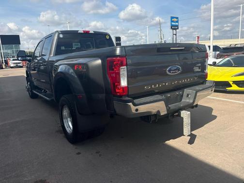 2019 Ford F-350 Lariat