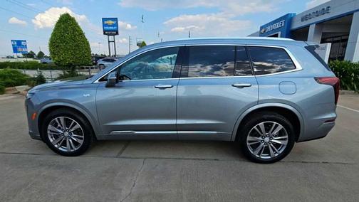 2025 Cadillac XT6 Premium Luxury AWD