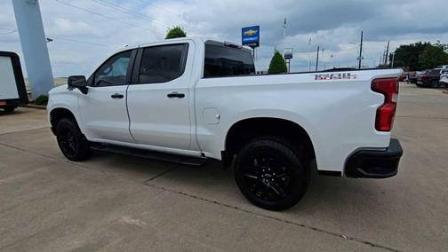 Iridescent Pearl Tricoat 2023 Chevrolet Silverado 1500 LT Trail Boss