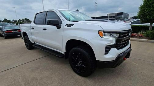 Iridescent Pearl Tricoat 2023 Chevrolet Silverado 1500 LT Trail Boss