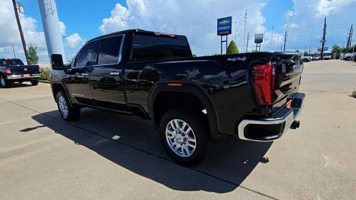 2024 GMC Sierra 2500 SLT