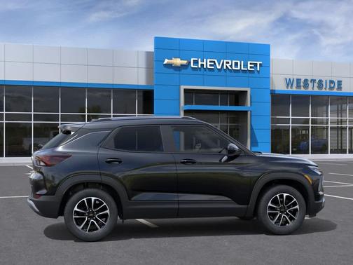 Mosaic Black Metallic 2026 Chevrolet Trailblazer LT