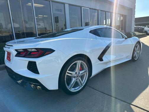 2024 Chevrolet Corvette Stingray w/3LT