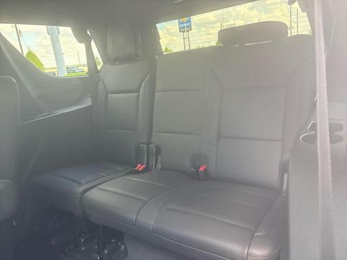 2024 Chevrolet Tahoe 4WD High Country