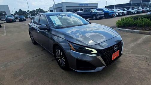 Gun Metallic 2023 Nissan Altima 2.5 SV