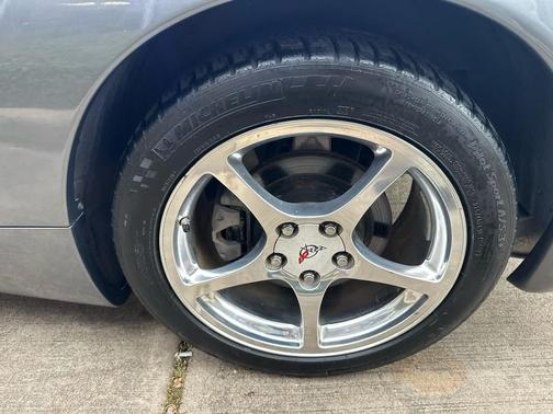 Medium Spiral Gray Metallic 2003 Chevrolet Corvette Base