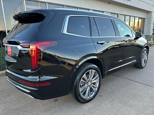 2025 Cadillac XT6 Premium Luxury AWD