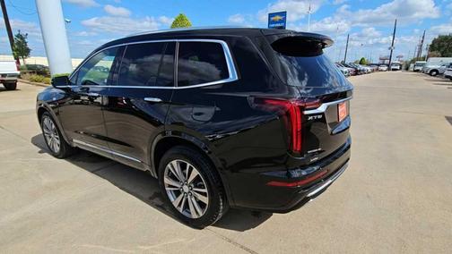 2025 Cadillac XT6 Premium Luxury AWD