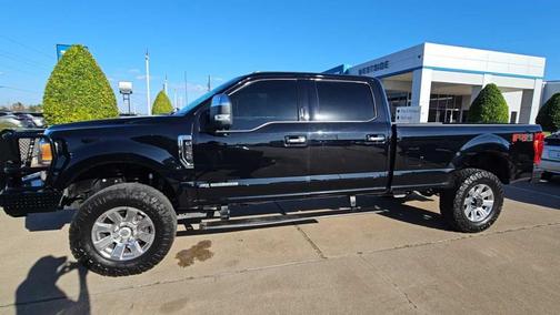 2022 Ford F-350 Platinum