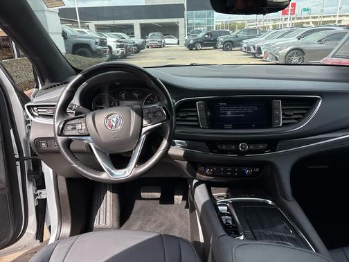 2023 Buick Enclave Essence FWD