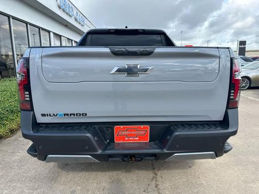 Slate Gray Metallic 2025 Chevrolet Silverado EV LT