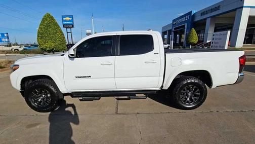 2022 Toyota Tacoma SR5