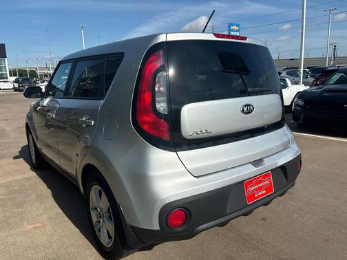 Bright Silver 2018 Kia Soul Base