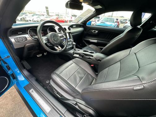 GRABBER BLUE METALLIC 2022 Ford Mustang GT Premium