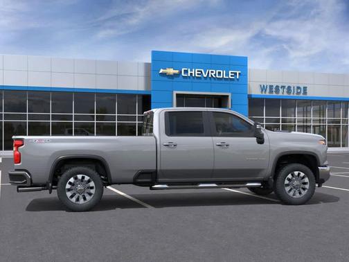 2025 Chevrolet Silverado 3500 LT