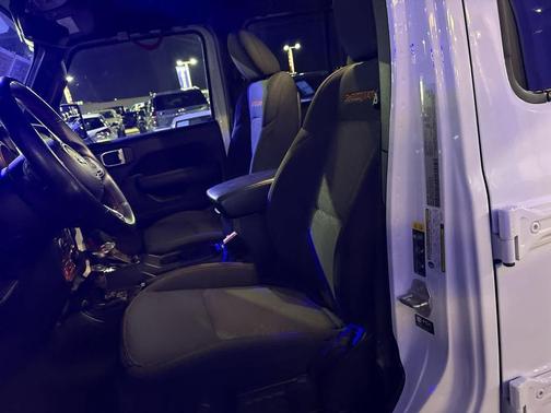 2023 Jeep Gladiator Mojave 4x4