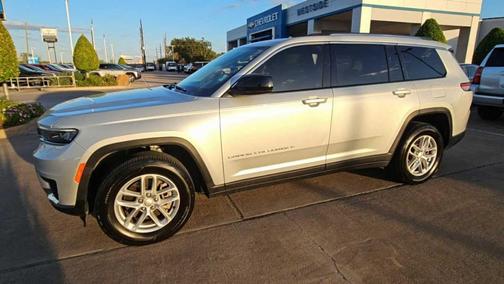 2021 Jeep Grand Cherokee L Laredo