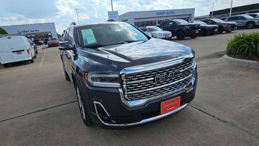 2022 GMC Acadia Denali