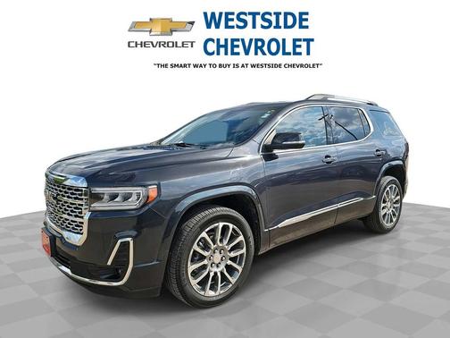 2022 GMC Acadia Denali