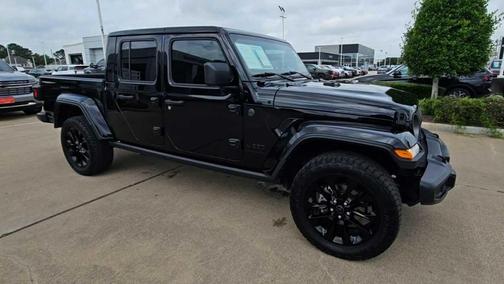 Black Clearcoat 2025 Jeep Gladiator Nighthawk