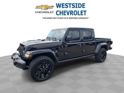 Black Clearcoat 2025 Jeep Gladiator Nighthawk