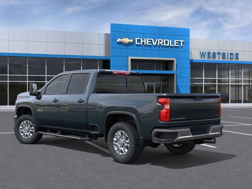 2026 Chevrolet Silverado 3500 LT
