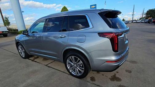 2025 Cadillac XT6 Premium Luxury FWD