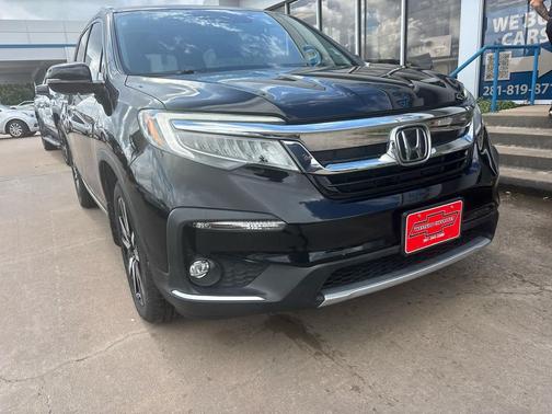 Crystal Black Pearl 2021 Honda Pilot AWD Elite
