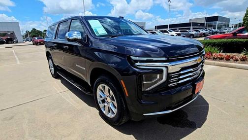 Dark Ash Metallic 2025 Chevrolet Suburban Premier