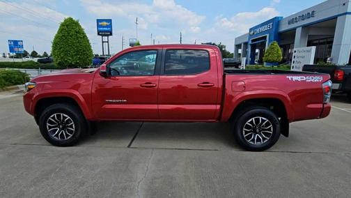 2022 Toyota Tacoma TRD Sport