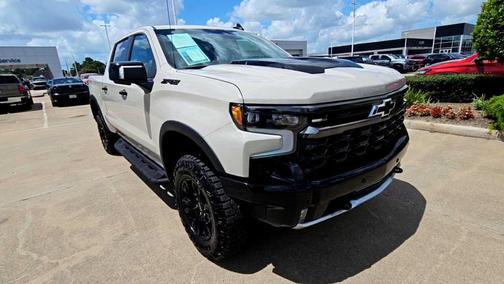 White Sands 2026 Chevrolet Silverado 1500 ZR2