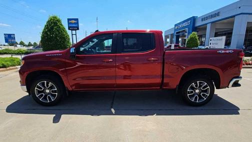 Cherry Red Tintcoat 2022 Chevrolet Silverado 1500 LT