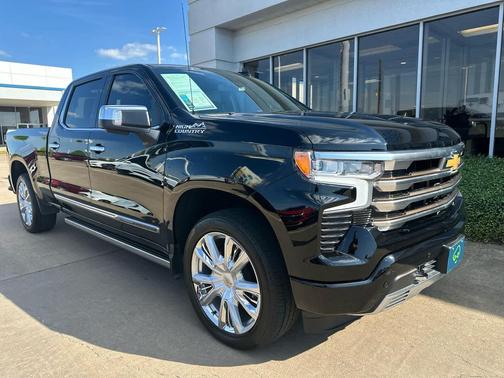 2022 Chevrolet Silverado 1500 High Country