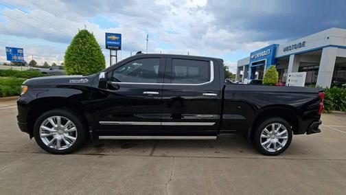 2022 Chevrolet Silverado 1500 High Country