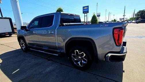 Sterling Metallic 2024 GMC Sierra 1500 SLT