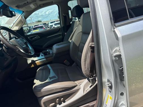 Quicksilver Metallic 2020 GMC Yukon Denali
