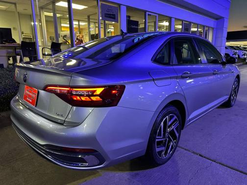 2023 Volkswagen Jetta 1.5T SEL