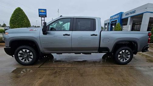2025 Chevrolet Silverado 2500 Custom