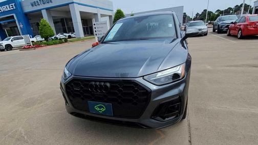 Daytona Gray Pearl Effect 2024 Audi Q5 45 S line Premium Plus