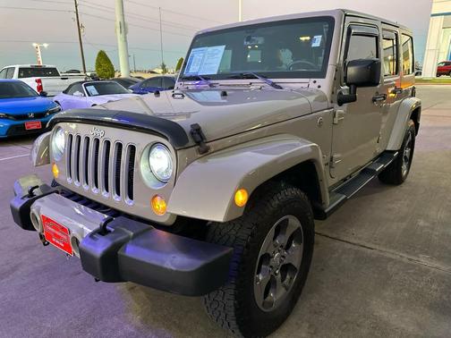 2017 Jeep Wrangler Unlimited Sahara