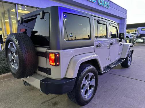 2017 Jeep Wrangler Unlimited Sahara