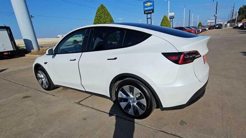 2023 Tesla Model Y Long Range Dual Motor All-Wheel Drive