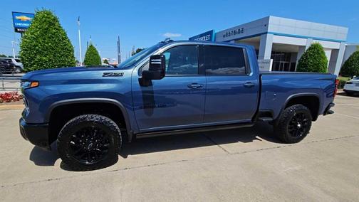 Lakeshore Blue Metallic 2025 Chevrolet Silverado 2500 LTZ