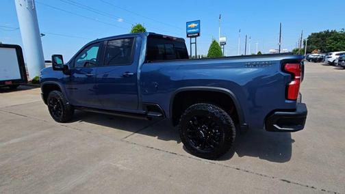 Lakeshore Blue Metallic 2025 Chevrolet Silverado 2500 LTZ
