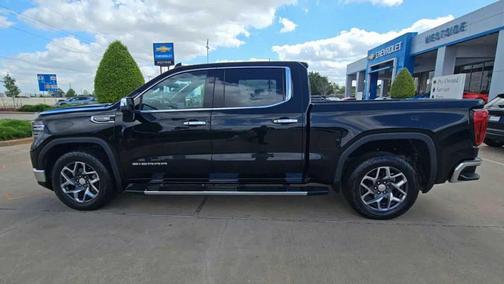 2022 GMC Sierra 1500 SLT