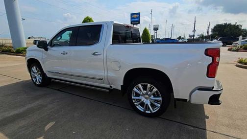 2025 Chevrolet Silverado 1500 High Country
